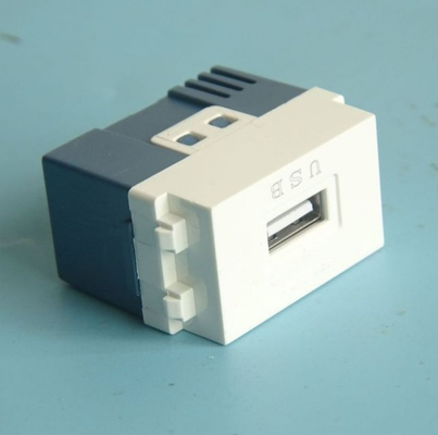 Gniazdo USB 30W 5V 9V 12V Porty do ładowania zasilania Elektryczne gniazdo USB 5V 3.6A Gniazdo USB 5V 9V 12V Ładowanie